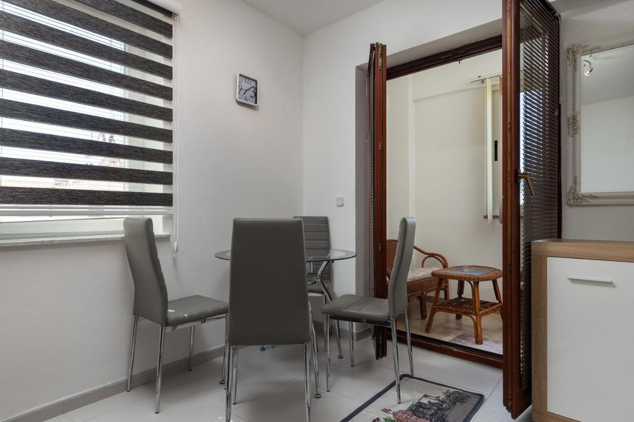 Top Central Apartments プーラ エクステリア 写真