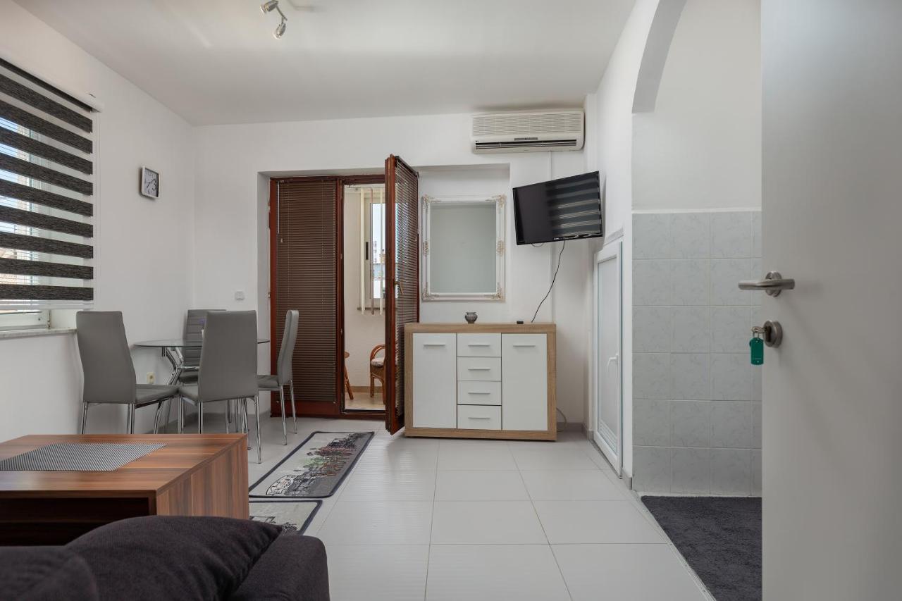 Top Central Apartments プーラ エクステリア 写真