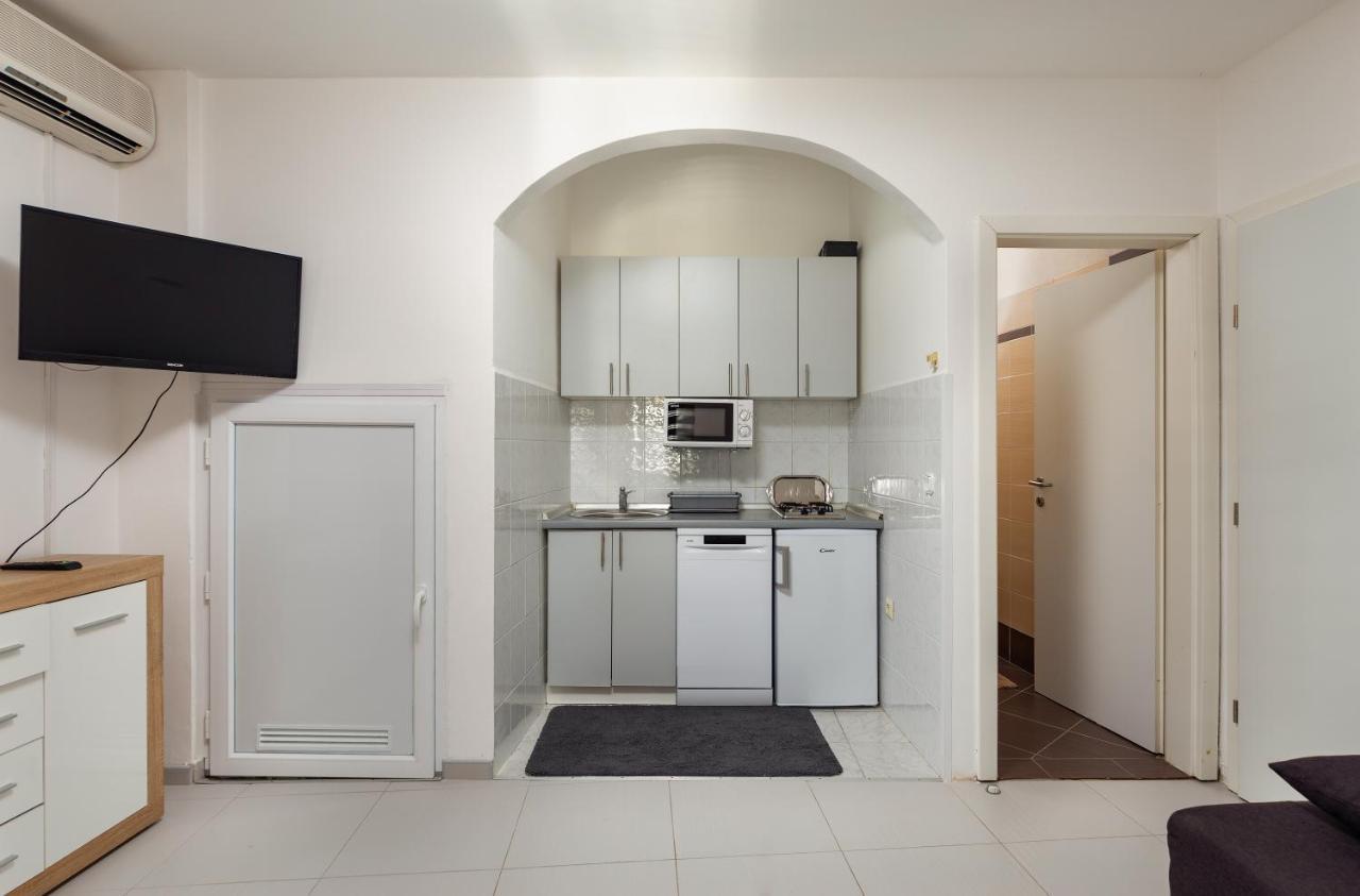 Top Central Apartments プーラ エクステリア 写真