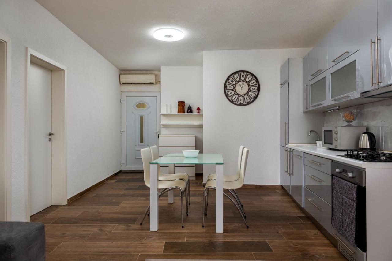 Top Central Apartments プーラ エクステリア 写真